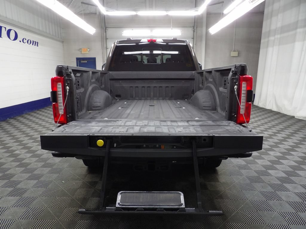 Used 2024 Ford F350 Lariat w/ Lariat Ultimate Package AWD/4WD image 41