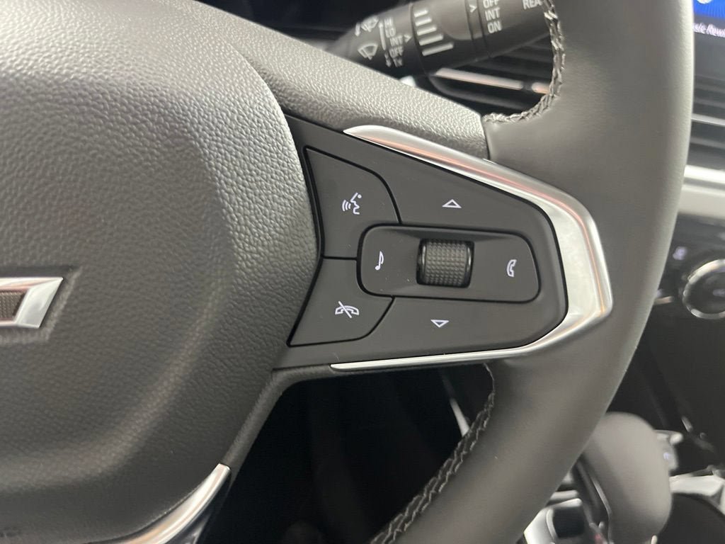 New 2026 Chevrolet Trax LT w/ Driver Confidence Package FWD image 24