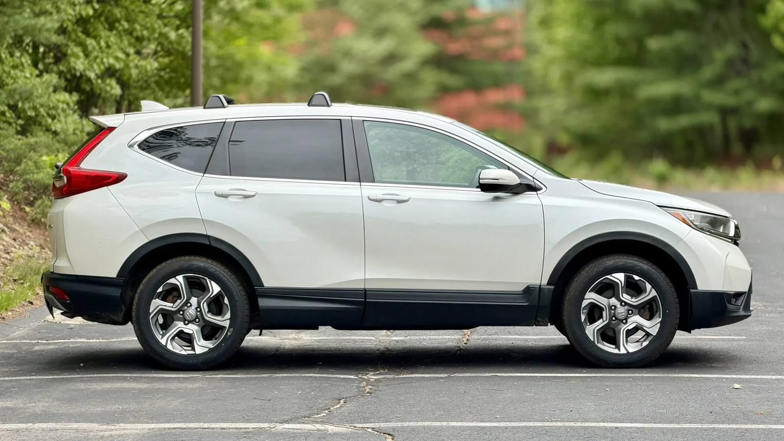 Used 2018 Honda CR-V EX image 7