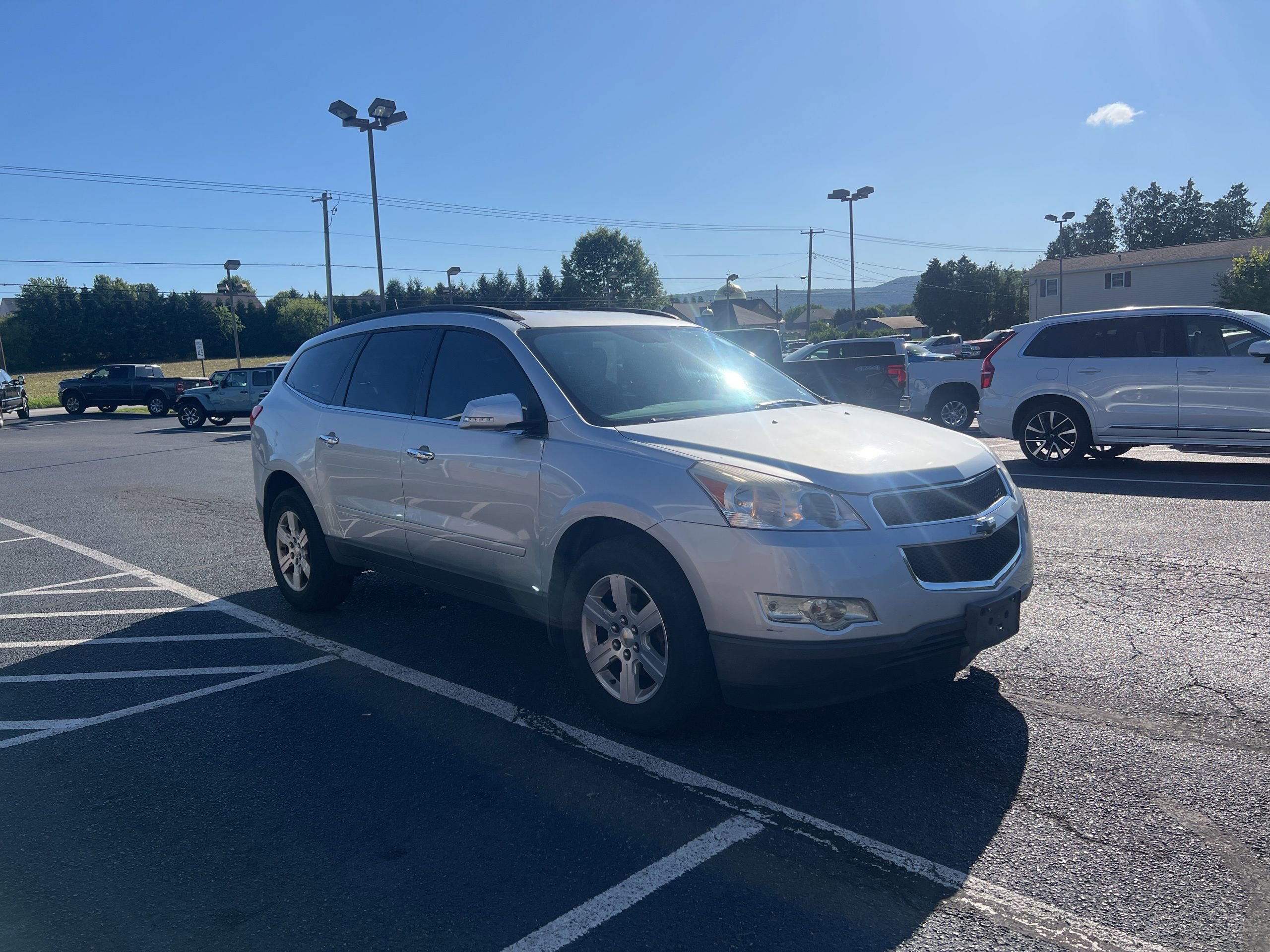 Used 2012 Chevrolet Traverse LT AWD/4WD image 7