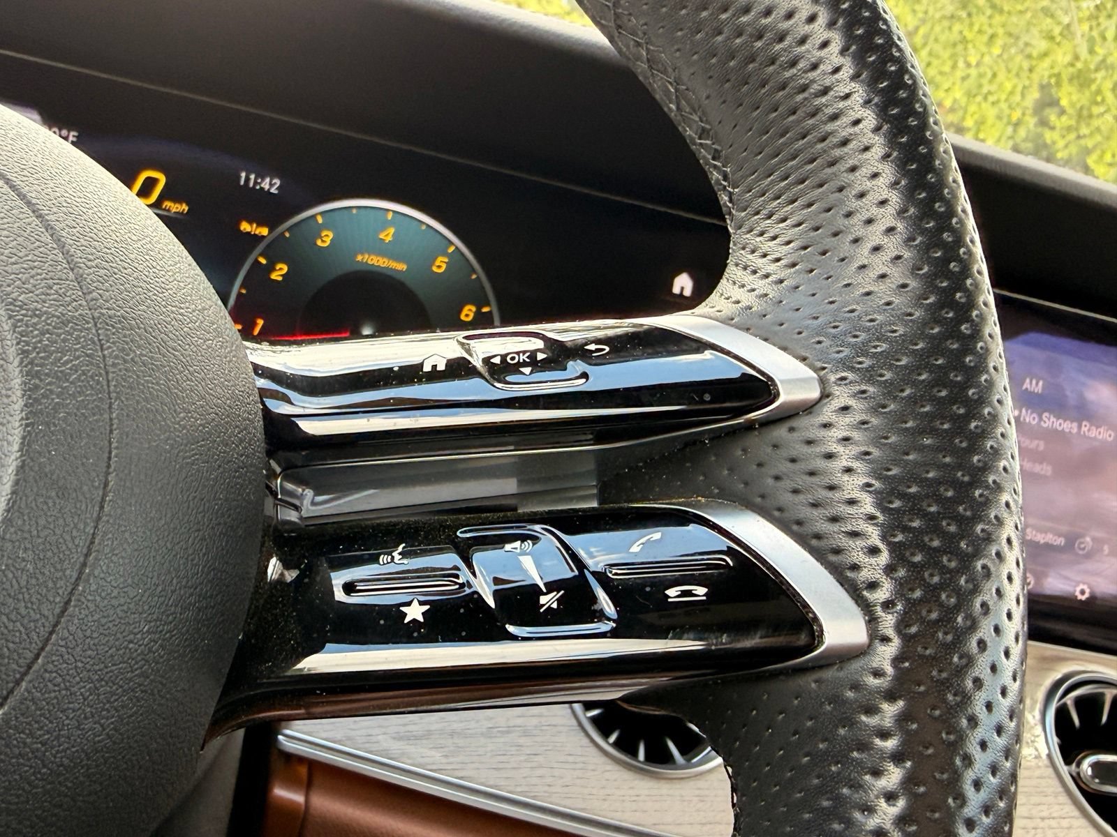 Used 2023 Mercedes-Benz E 450 Cabriolet image 18