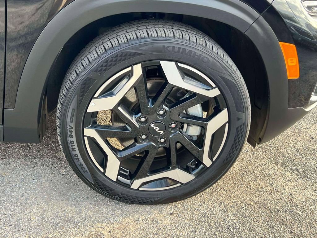 Used 2025 Kia Seltos SX image 8