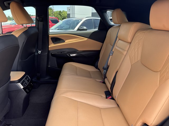 Used 2025 Lexus RX 350 FWD w/ Technology Package image 6