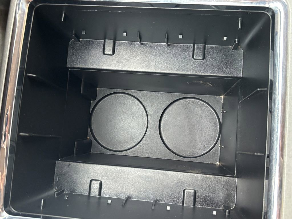 Used 2016 Ford F350 Lariat w/ Chrome Package image 34