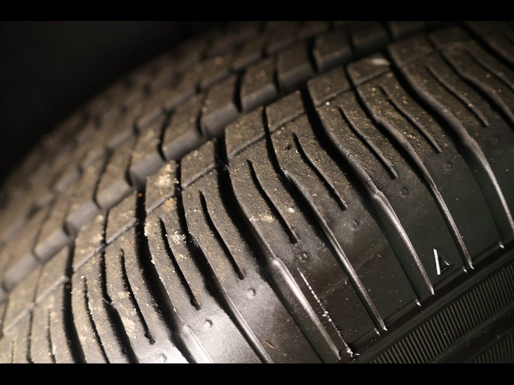 Used 2024 Chrysler Pacifica Touring-L image 19