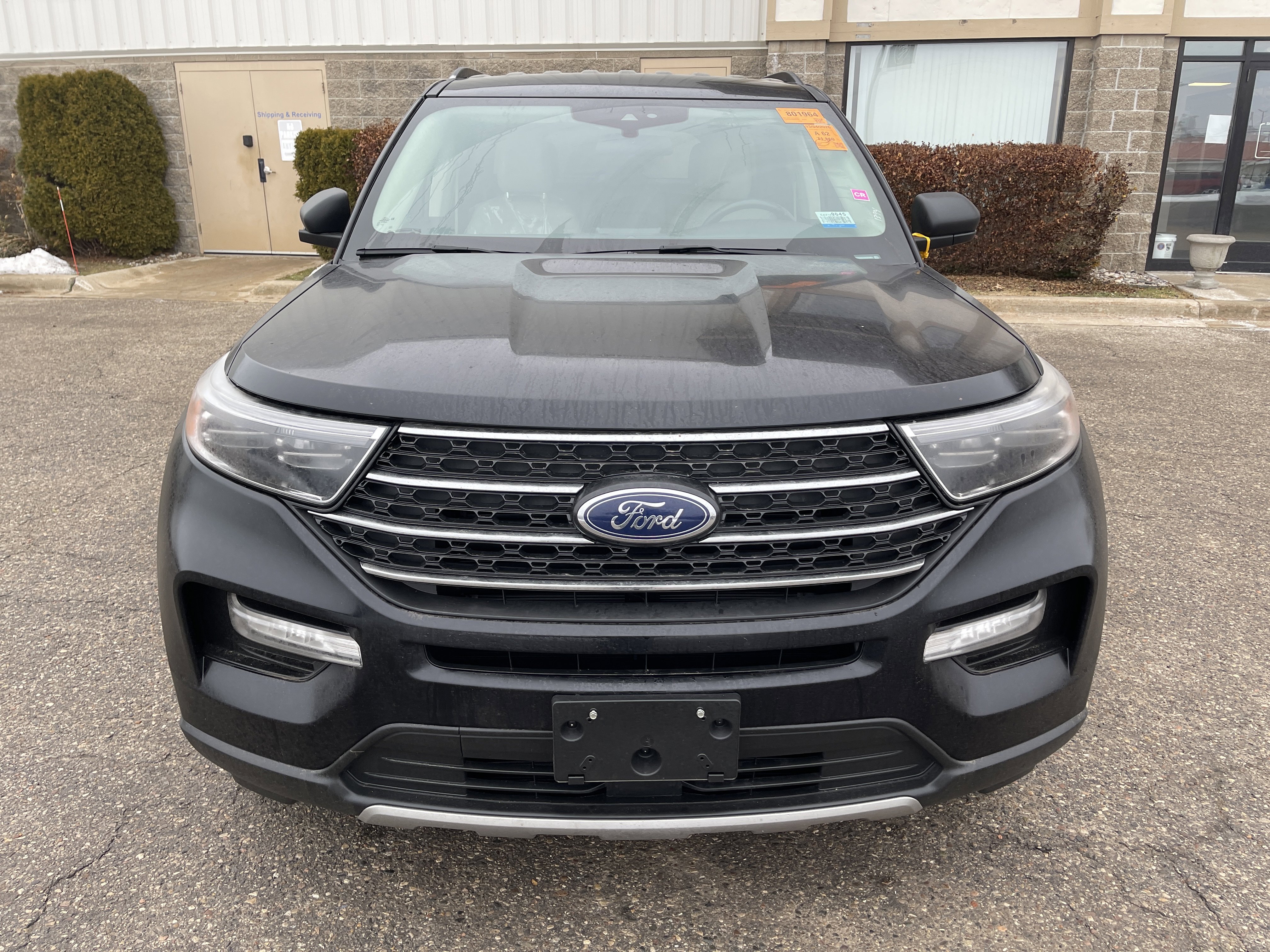 Used 2022 Ford Explorer XLT image 9
