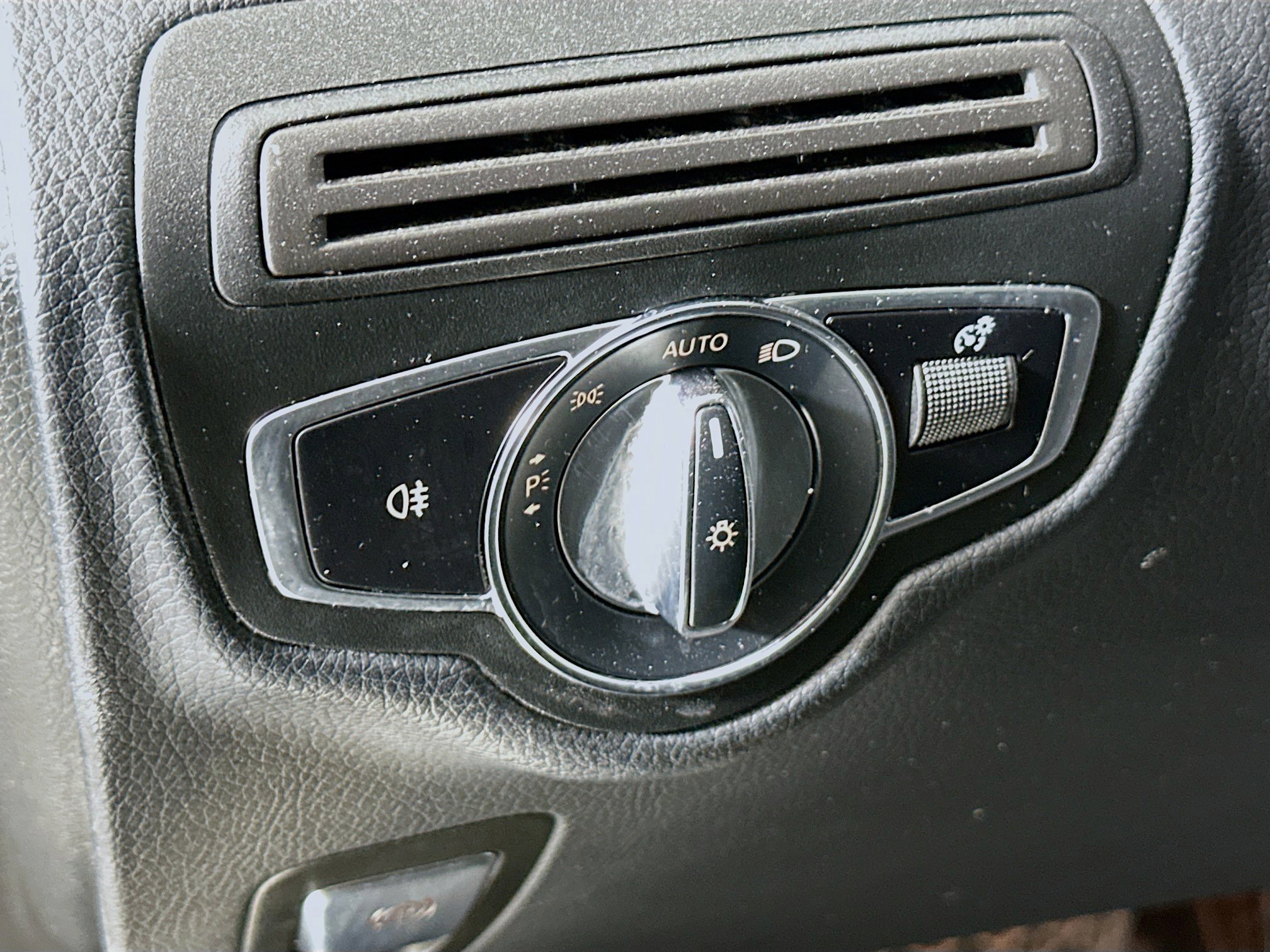 Used 2019 Mercedes-Benz GLC 300 GLC 300 image 17