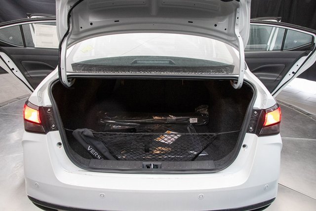New 2025 Nissan Versa SV w/ Trunk Package image 18