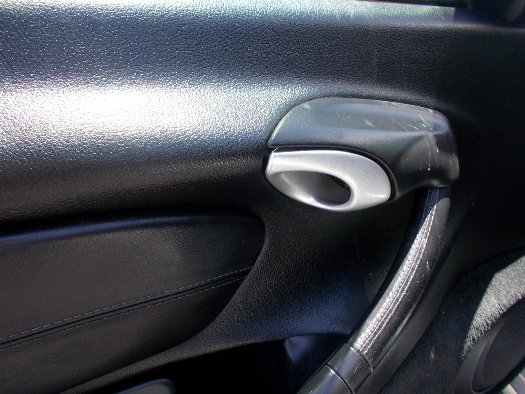 Used 2004 Porsche Boxster RWD image 17
