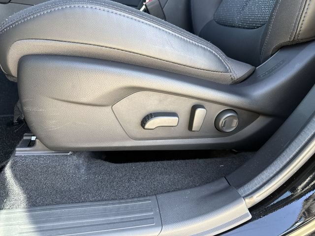 Certified 2026 Subaru Forester Premium AWD/4WD image 18