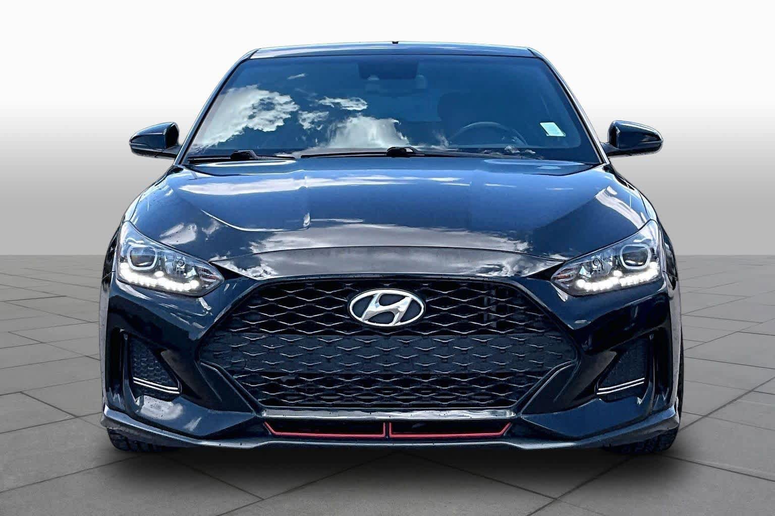 Used 2019 Hyundai Veloster Turbo FWD image 4