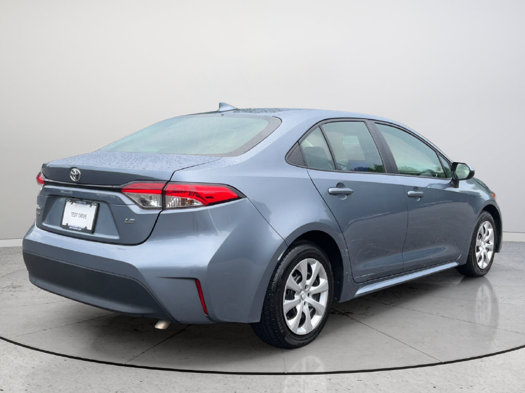 Used 2024 Toyota Corolla LE FWD image 6