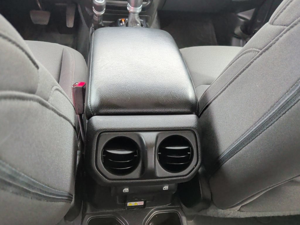 Used 2023 Jeep Gladiator Sport AWD/4WD image 38