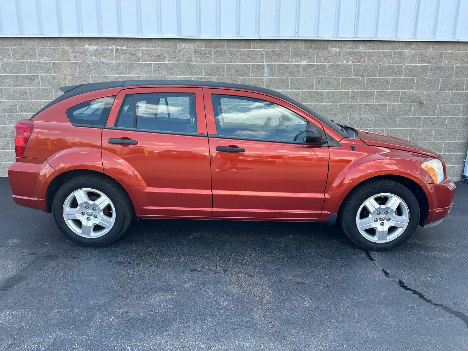 Used 2010 Dodge Caliber Express w/ 17" Aluminum Wheel Group image 1