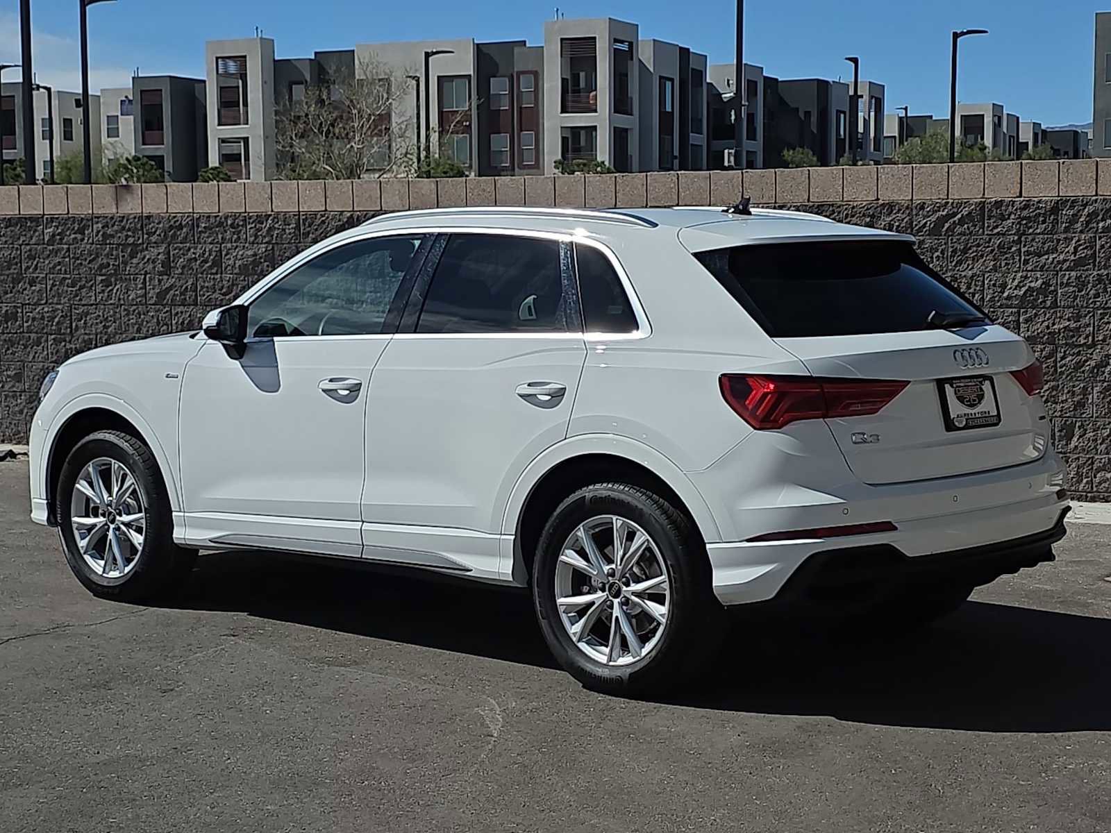 Used 2025 Audi Q3 2.0T Premium AWD/4WD image 7