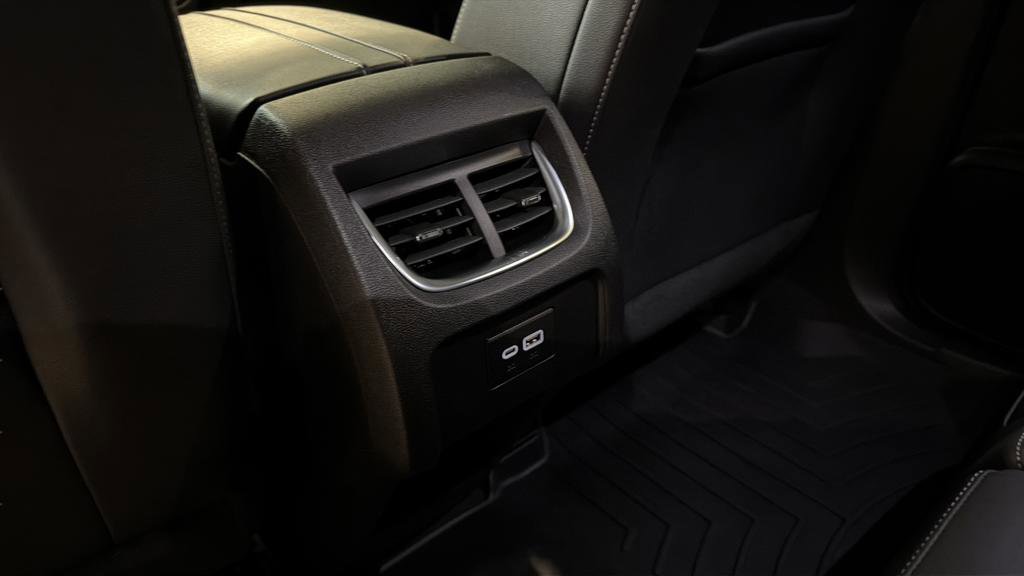 Used 2024 Chevrolet Blazer LT w/ Redline Edition image 17