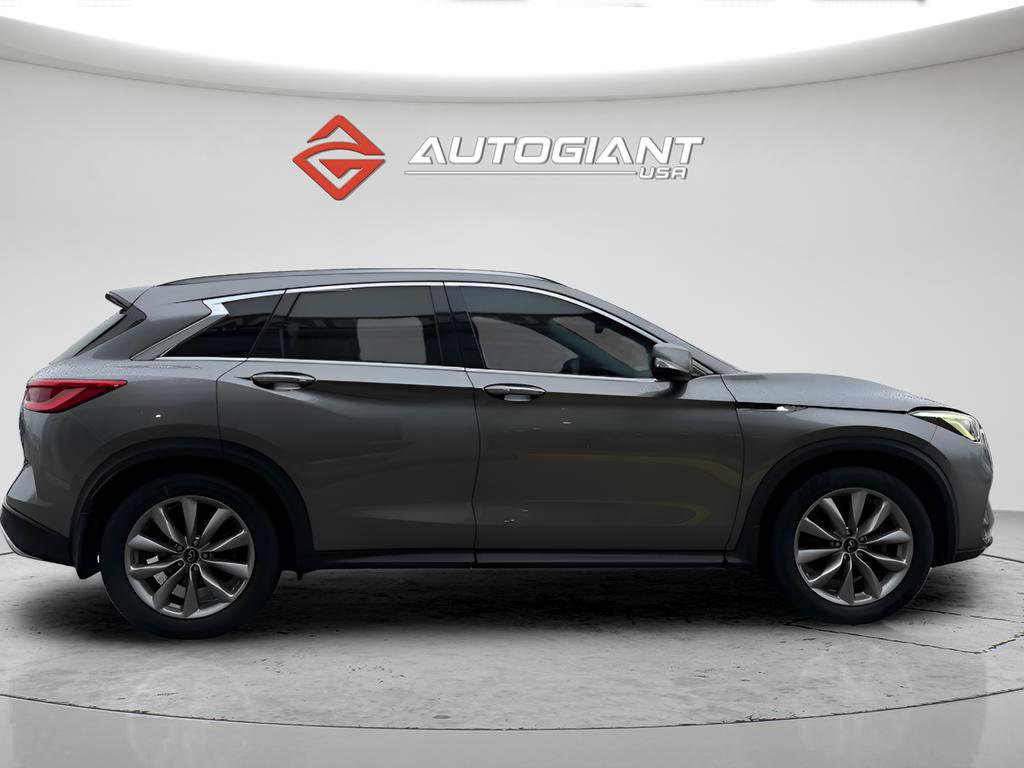 Used 2020 INFINITI QX50 Luxe w/ Navigation Package image 12