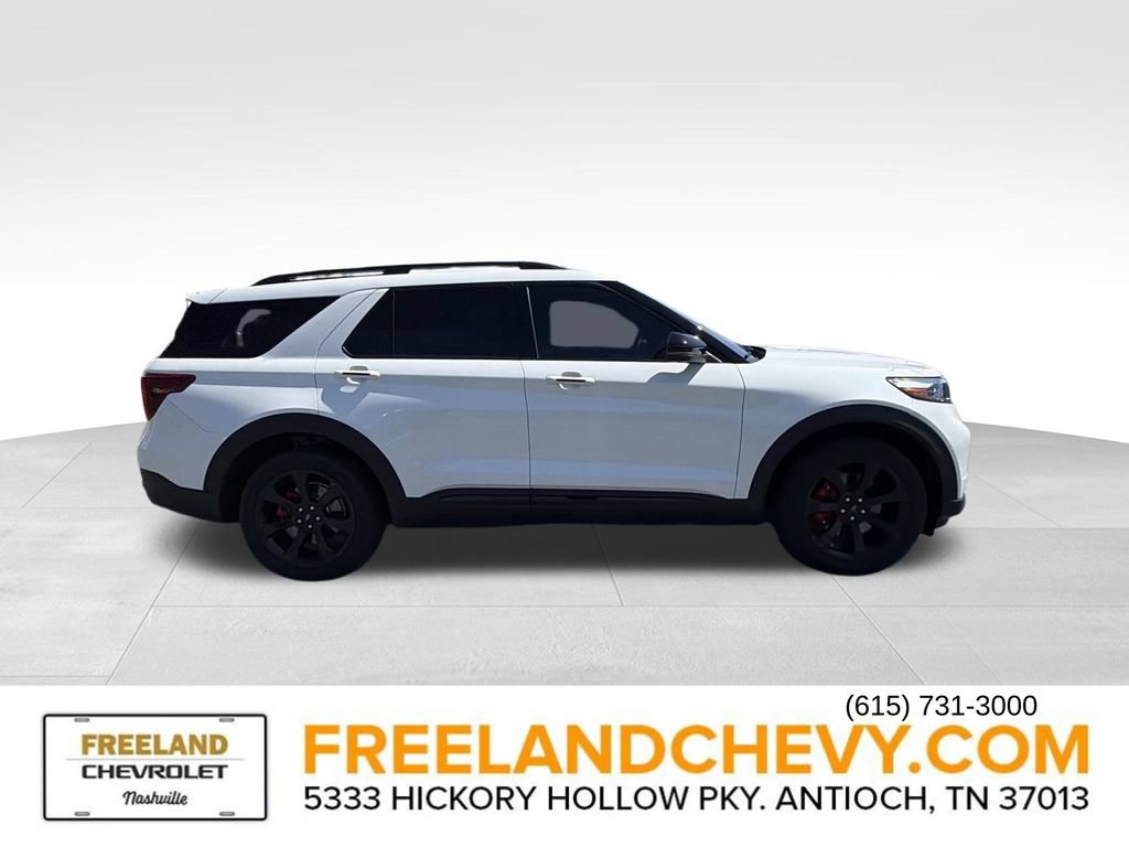 Used 2023 Ford Explorer ST w/ Equipment Group 401A AWD/4WD image 2
