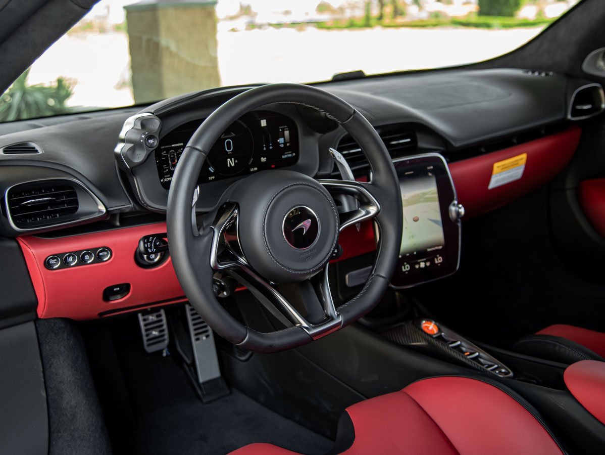 New 2025 McLaren Artura Spider image 17