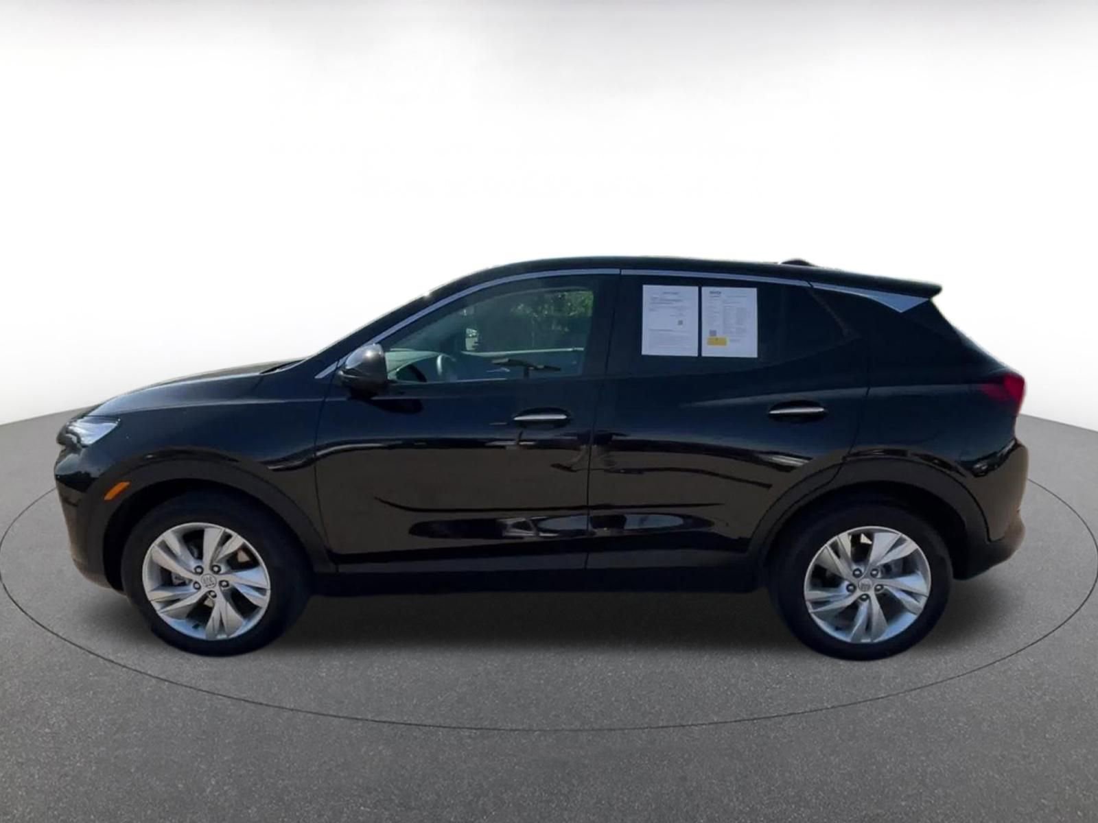 Used 2025 Buick Encore GX Preferred FWD image 9
