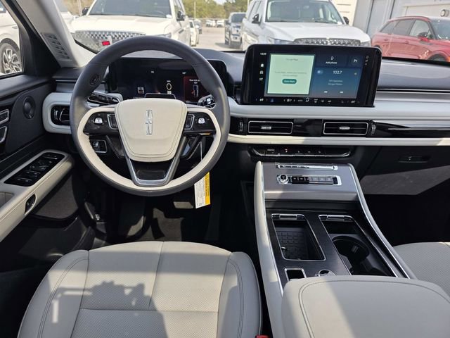 New 2026 Lincoln Aviator 2WD image 6
