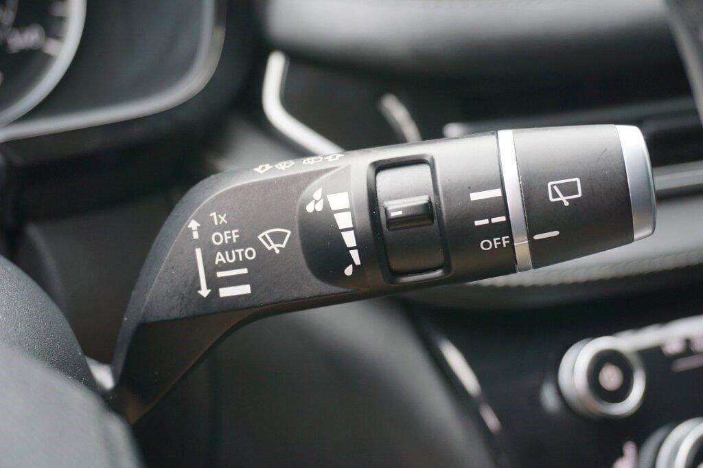 Used 2024 INFINITI QX60 Pure image 24