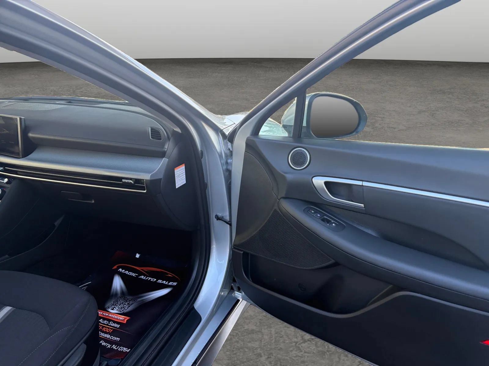 Used 2026 Hyundai Sonata Blue FWD image 19