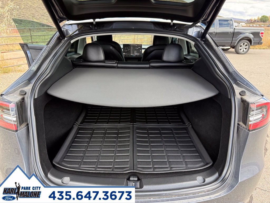 Used 2023 Tesla Model Y Long Range AWD/4WD image 31