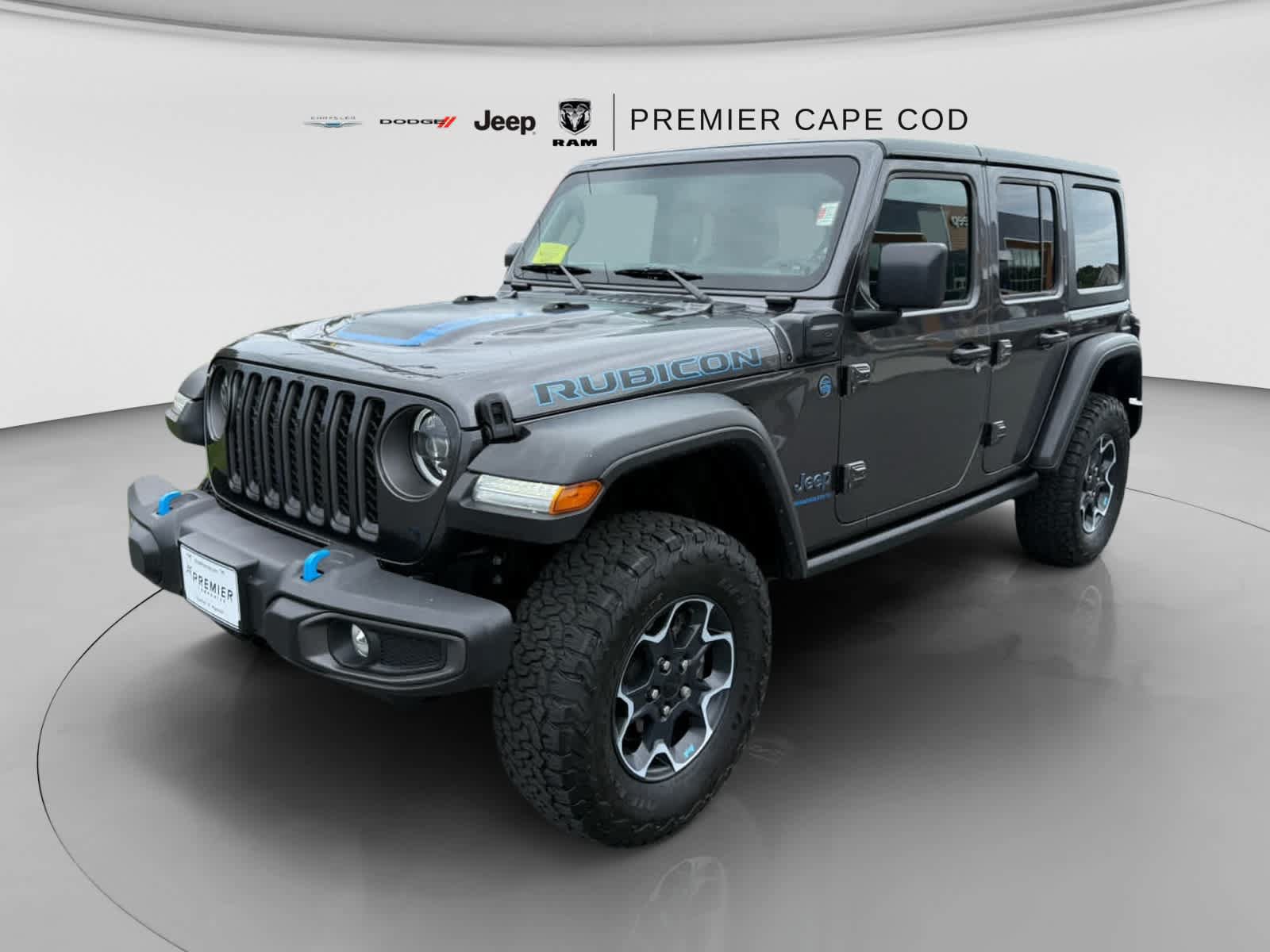 Used 2023 Jeep Wrangler Unlimited Rubicon 4xe w/ Cold Weather Group AWD/4WD image 4