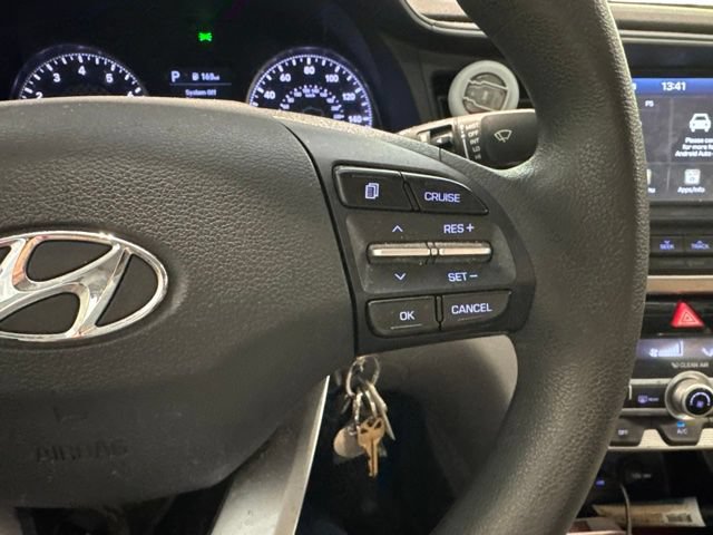 Used 2020 Hyundai Elantra SEL FWD image 5