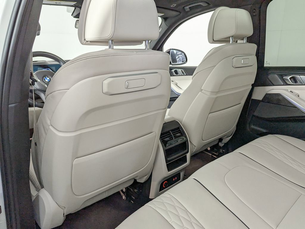 Certified 2024 BMW X5 xDrive40i w/ M Sport Package image 48