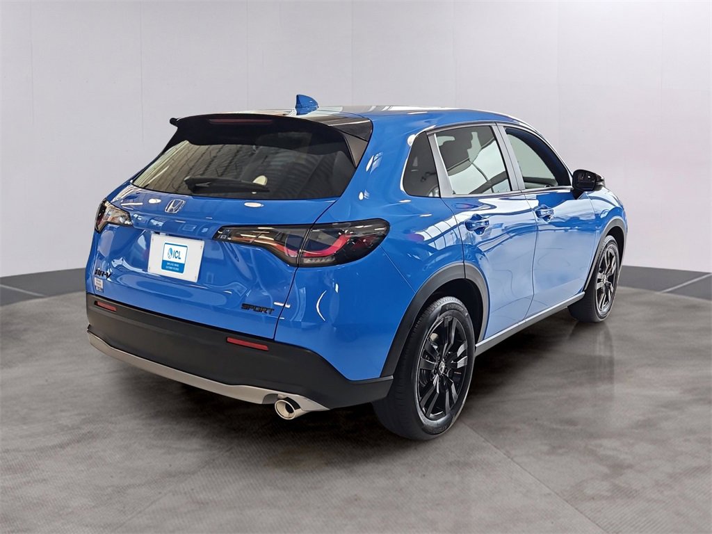 New 2026 Honda HR-V Sport image 3