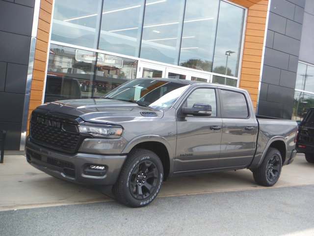 New 2027 RAM 1500 4x4 Crew Cab image 1