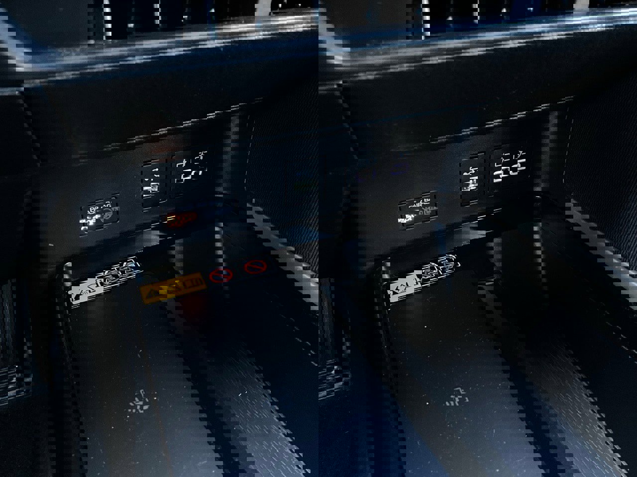 Used 2025 Toyota Camry LE image 24