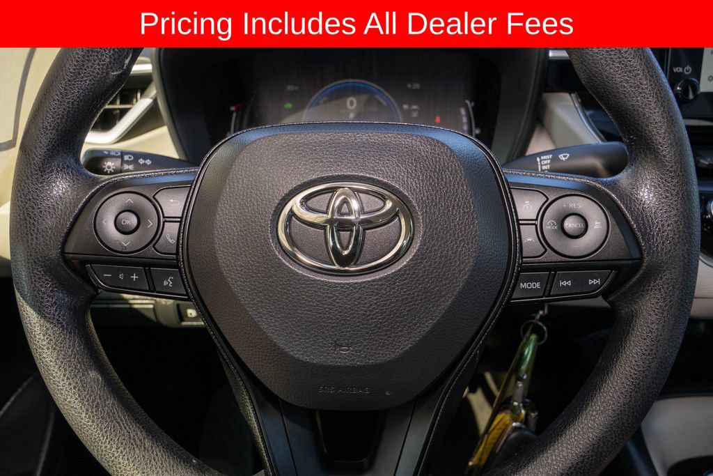 Used 2026 Toyota Corolla LE FWD image 16