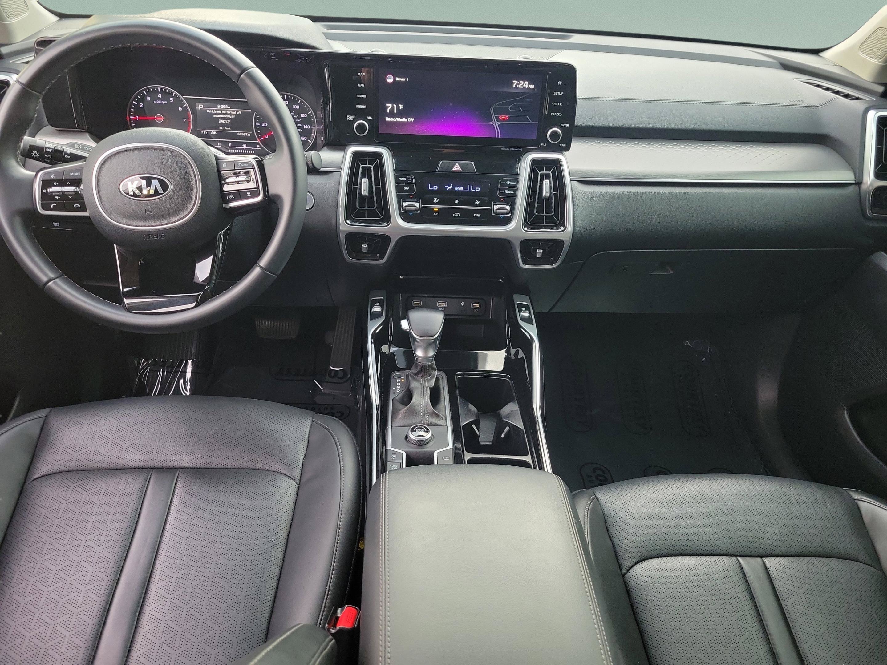 Certified 2021 Kia Sorento SX FWD image 10