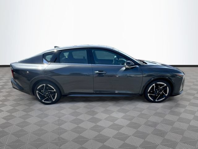 Used 2025 Kia K4 GT-Line w/ GT-Line Premium Package FWD image 8