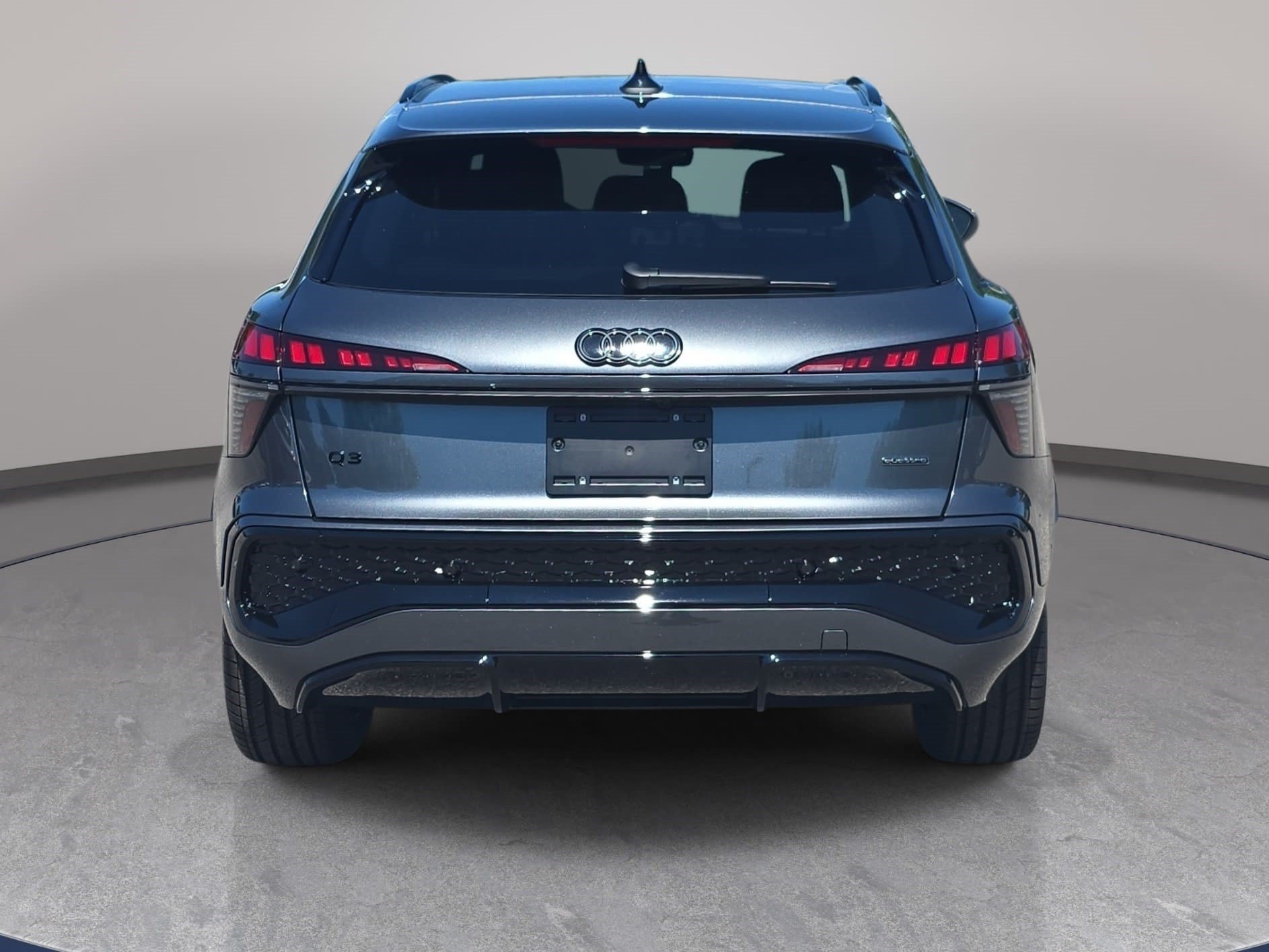 New 2026 Audi Q3 quattro 2.0T AWD/4WD image 7