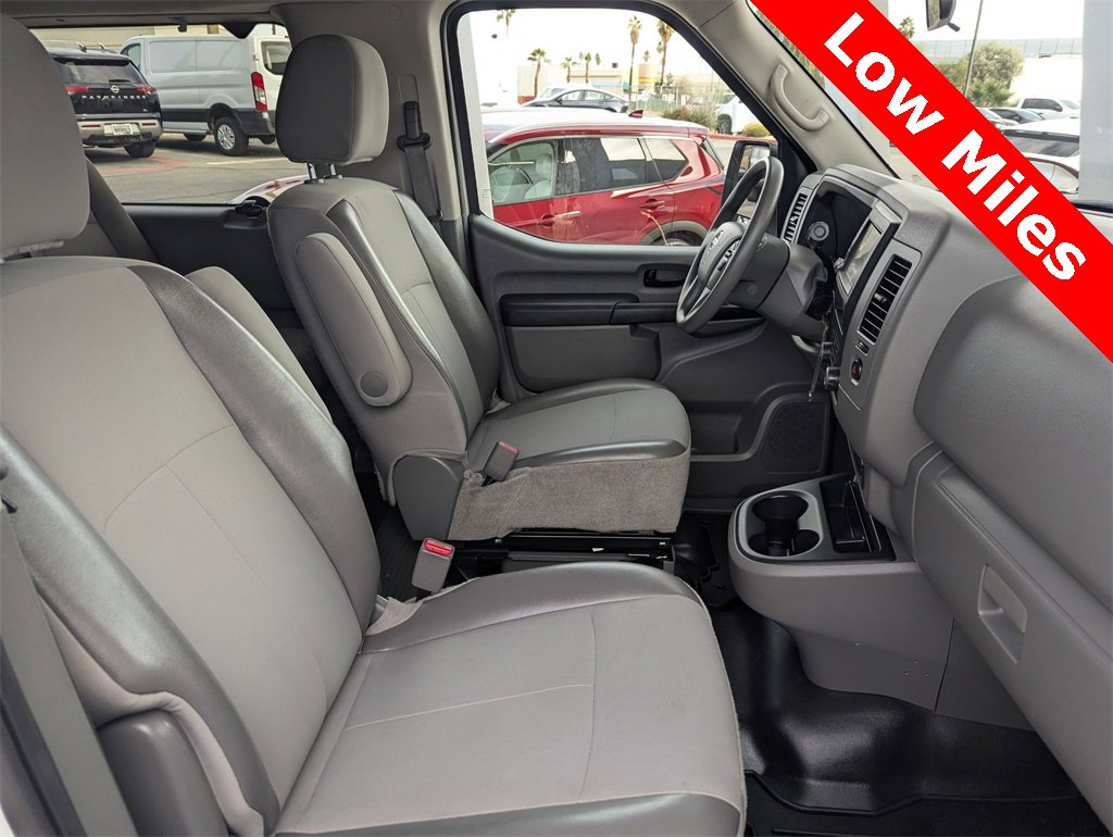 Used 2020 Nissan NV 3500 S image 15