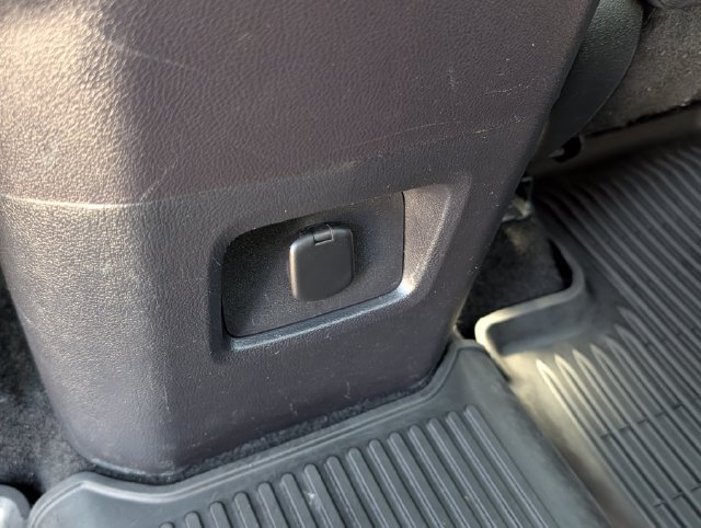 Used 2024 Toyota Grand Highlander AWD image 17