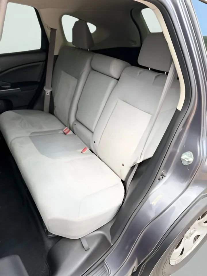 Used 2015 Honda CR-V LX image 16