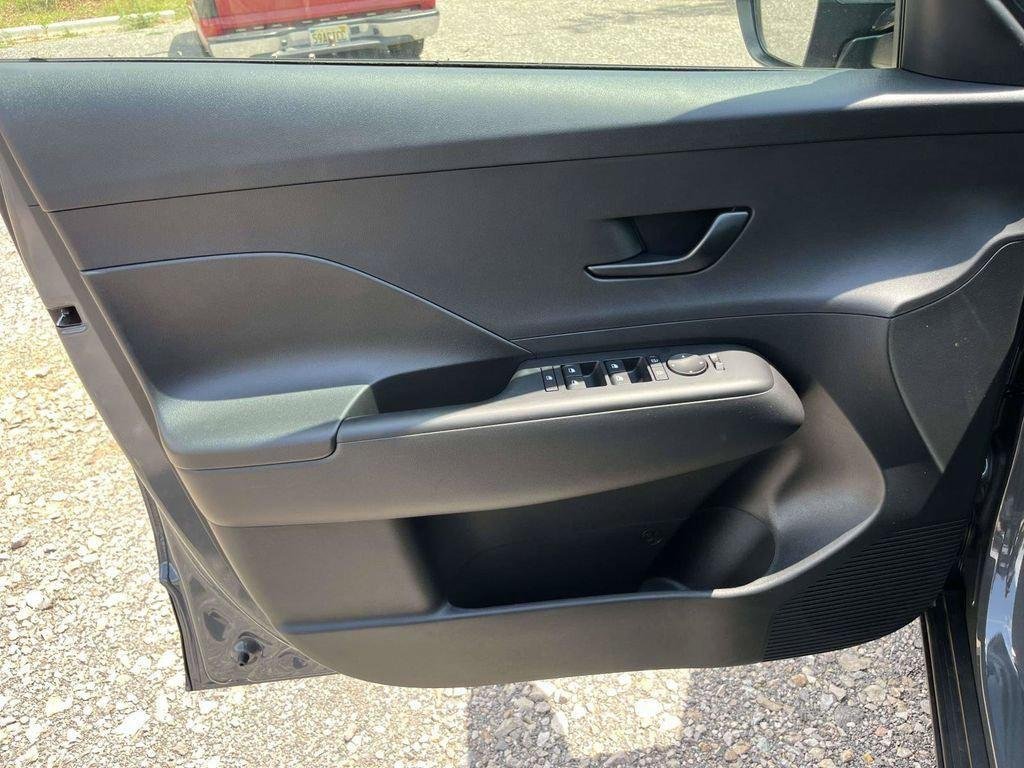 New 2026 Hyundai Kona SE FWD image 52