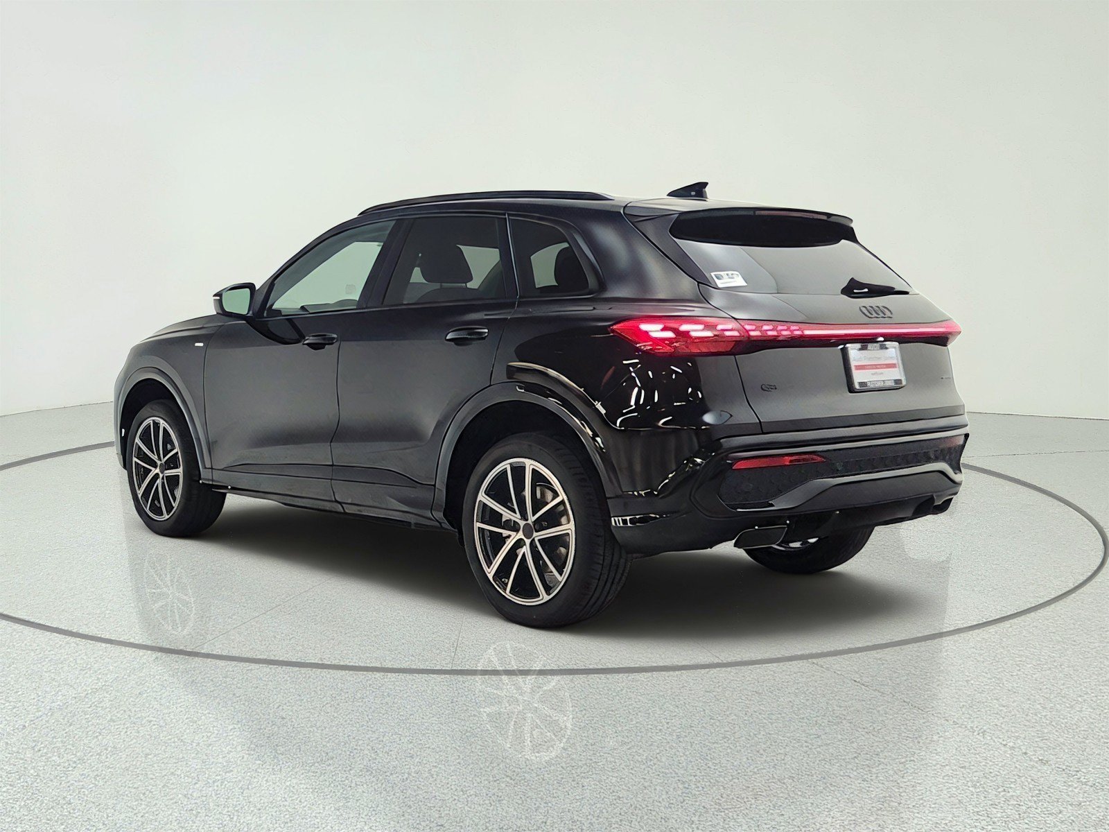 New 2026 Audi Q5 Premium Plus AWD/4WD image 7