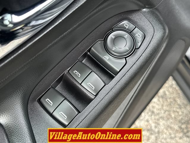 Used 2018 Chevrolet Equinox LT AWD/4WD image 12