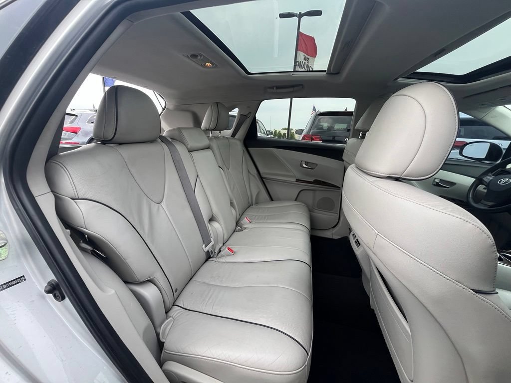 Used 2009 Toyota Venza AWD image 26