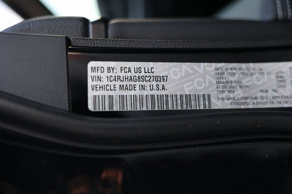 New 2025 Jeep Grand Cherokee Laredo X w/ Trailer Tow Package image 42