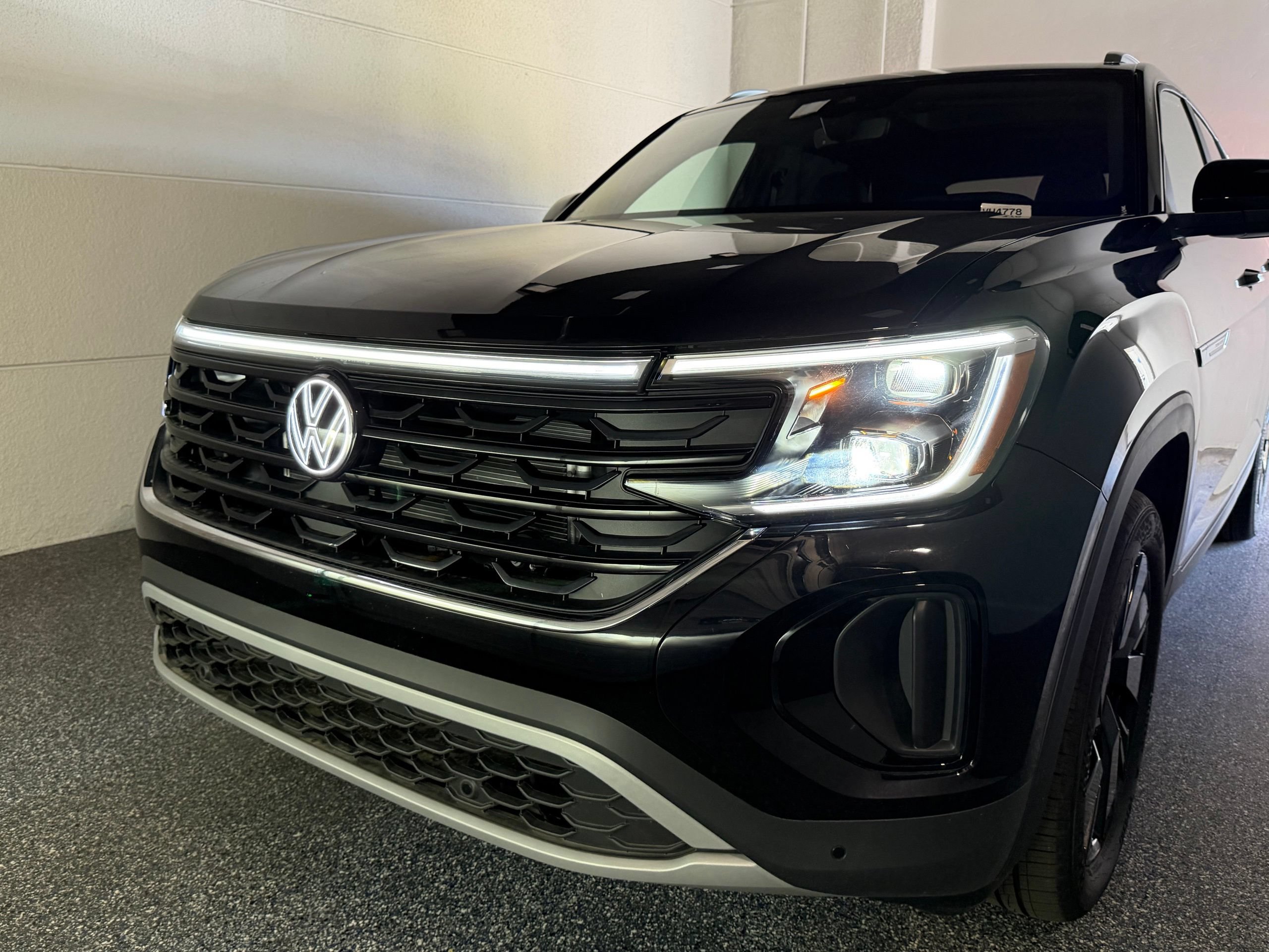 New 2026 Volkswagen Atlas Cross Sport SE AWD/4WD image 51