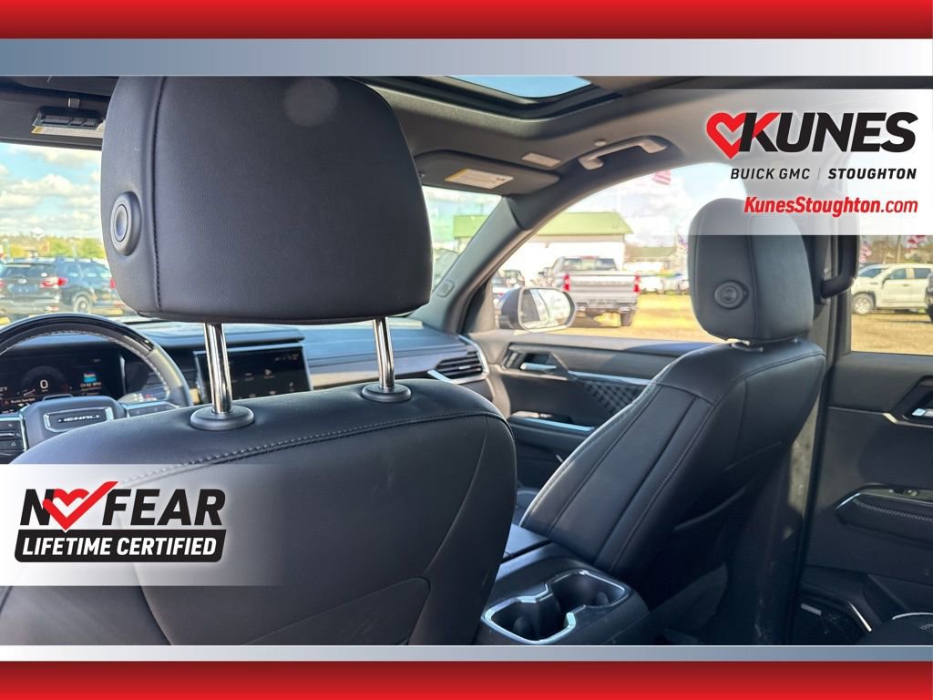 Used 2025 GMC Acadia Denali w/ Super Cruise Package AWD/4WD image 42