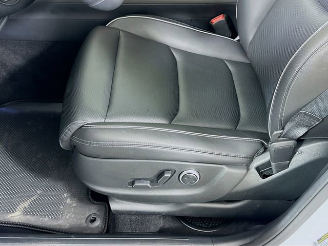 Used 2025 Genesis GV70 2.5T Advanced w/ Advanced Package image 20