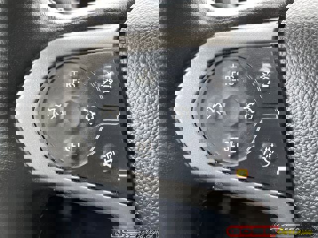 Used 2021 Chevrolet Colorado Z71 w/ Safety Package image 16